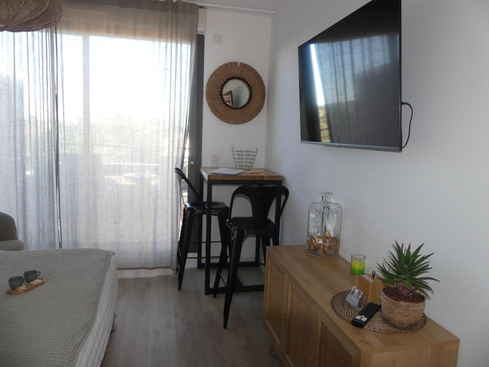 Studio Nuitee En Provence 2 Éguilles Exteriér fotografie